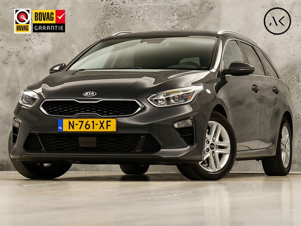 Kia Ceed 1.5 T-GDi DynamicPlusLine 160Pk Automaat (APPLE CARPLAY, GROOT NAVI, STUUR/STOELVERWARMING, SPORTSTOELEN, CAMERA, ADAPTIVE CRUISE, GETINT GLAS, NIEUWSTAAT)