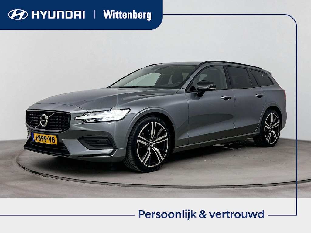Volvo V60 2.0 B3 Momentum Advantage Aut. | Stoel + stuurverwarming | Navigatie | Camera | 19" lm-wielen |