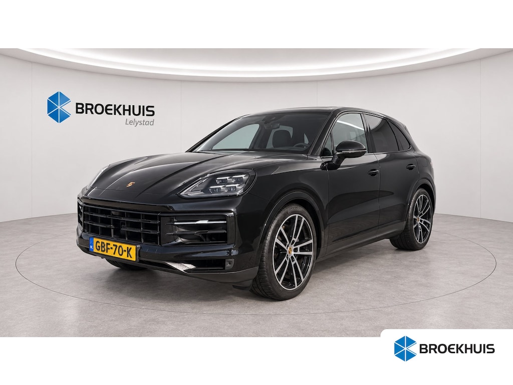 Porsche Cayenne 3.0 E-HYBRID 469PK / NAVI / LEDER / CLIMA / LED-MATRIX / 1E EIGENAAR / ORG. NL / BTW AUTO / PANO. DAK / 22" LMV / SOFT-CLOSE / SPORT CHRONO / BOSE / ACHTERASBESTURING / RACE-TEX CARBON STUURWIEL / SPORT UITLAAT !!