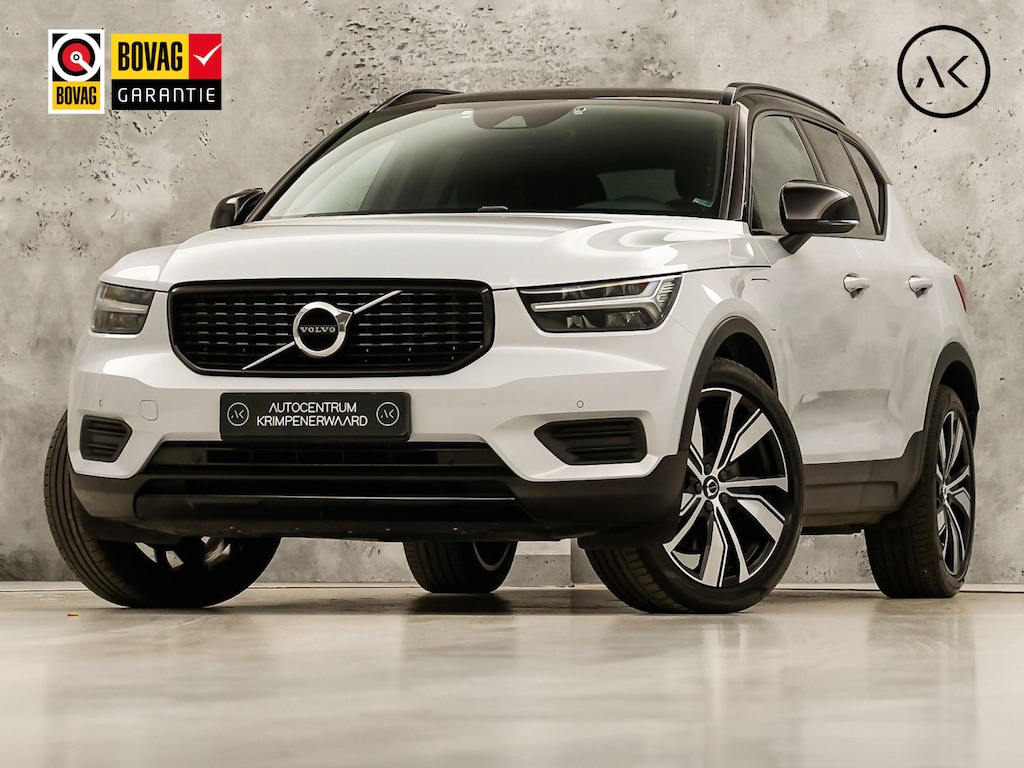 Volvo XC40 1.5 T5 Recharge R-Design 252Pk Automaat (APPLE CARPLAY, GROOT NAVI, CAMERA, HARMAN/KARDON, LEDER/ALCANTARA, SPORTSTOELEN, GETINT GLAS, NIEUWSTAAT)