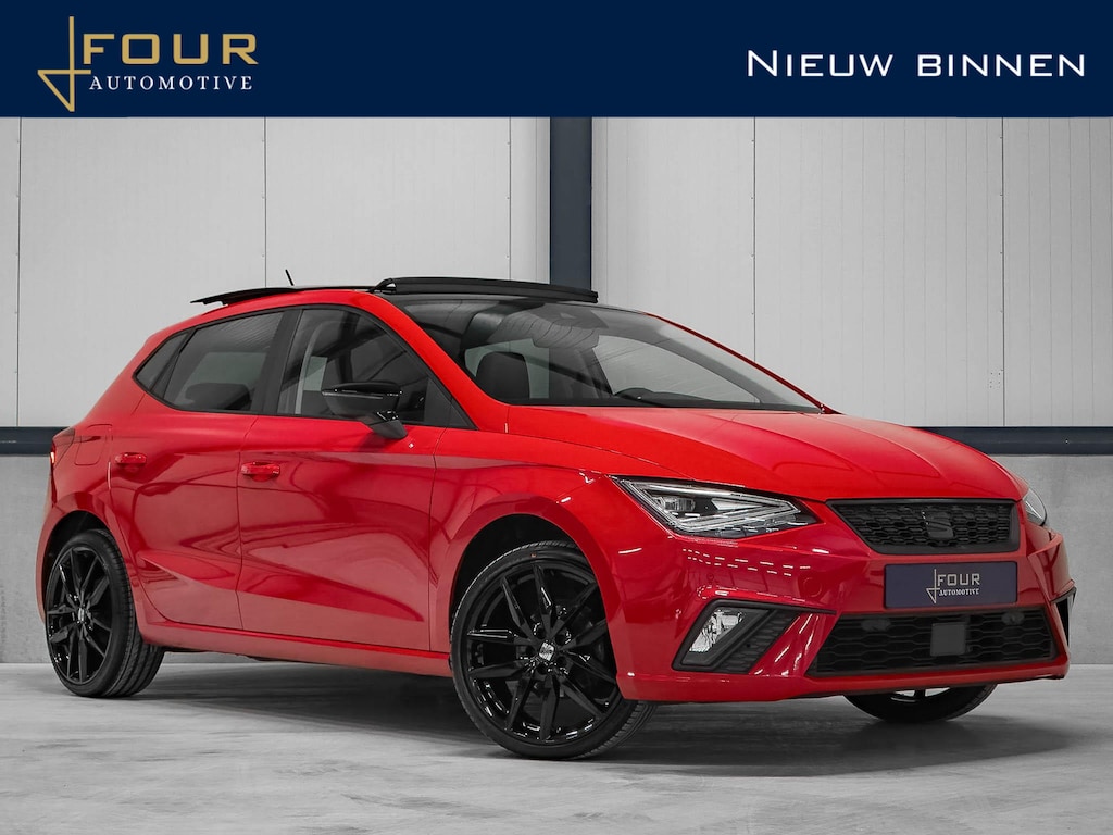 SEAT Ibiza 1.0 TSI | Panoramadak| Black edition | LED | Keyless | Camera | Carplay | 18" |