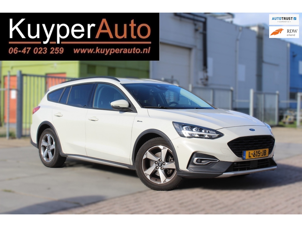 Ford Focus Wagon 1.0 EcoBoost Vignale goed onderhouden trekhaak camera parkeerhulp