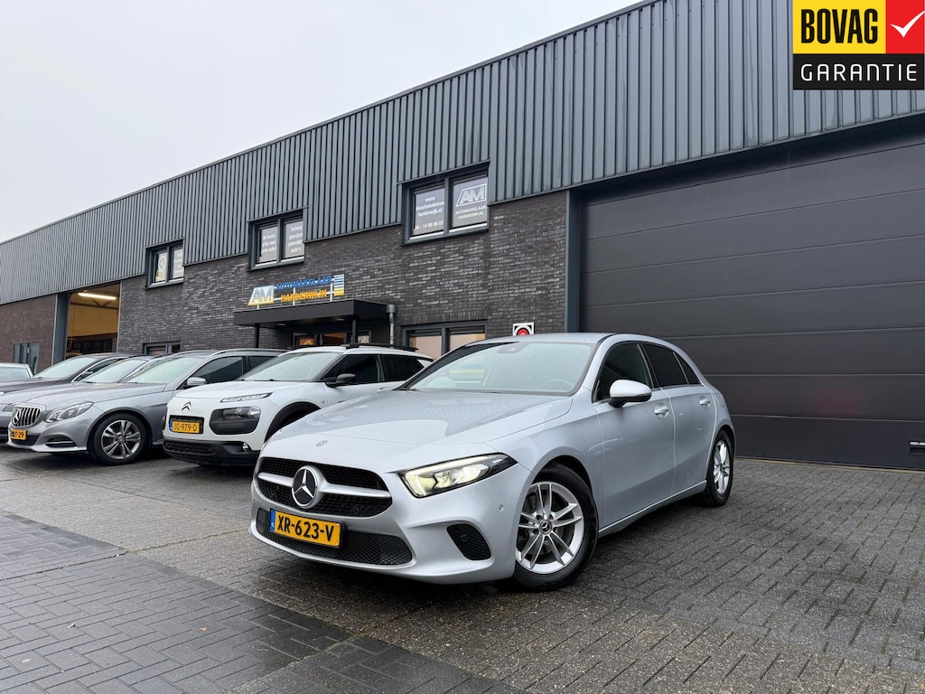 Mercedes-Benz A-klasse 180 Business Solution | 3/6/12MND GARANTIE | NAVIGATIE | CRUISE |LED | DAB | PDC | LMV | GOED ONDERHOUDEN |