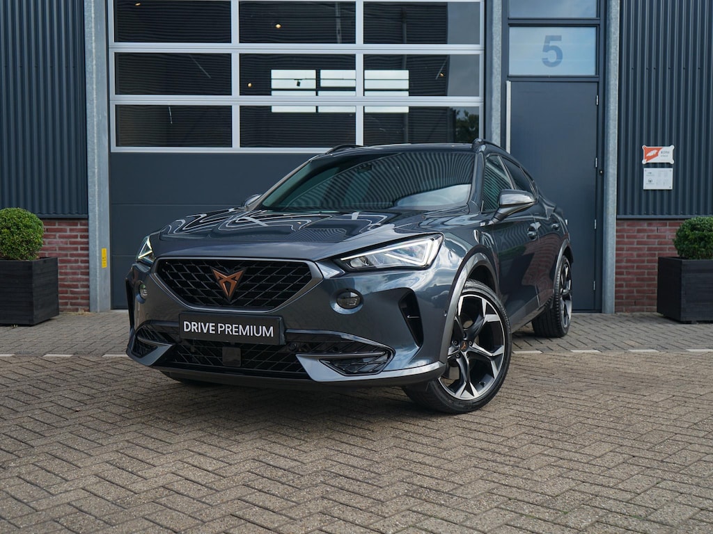 CUPRA Formentor 1.4 e-Hybrid VZ Performance