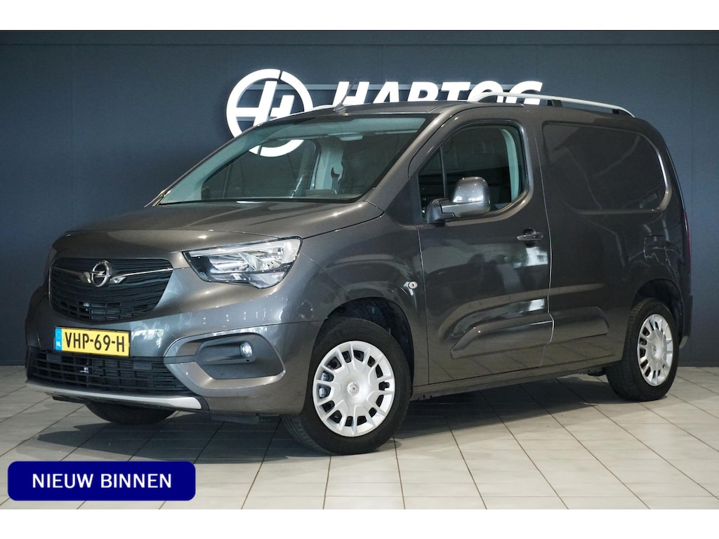 Opel Combo 1.2 Turbo L1H1 Edition *MARGE* + APPLE CARPLAY / TREKHAAK / SENSOREN