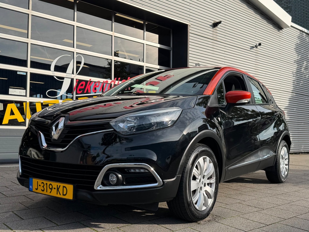 Renault Captur 0.9 TCe Dynamique - Navigatie I Airco I LED I PDC I Sport velgen I Trekhaak I Dealer onderhouden