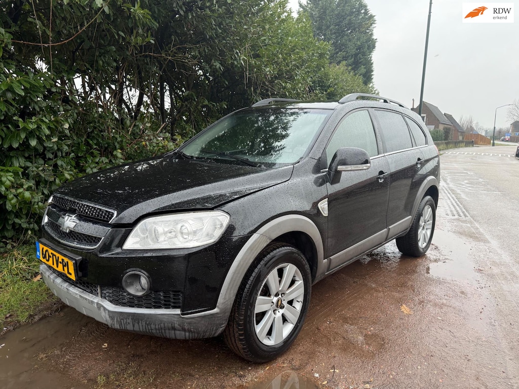 Chevrolet Captiva 3.2i Executive Leer/4x4/Scherm/7-Pers Lees Tekst!