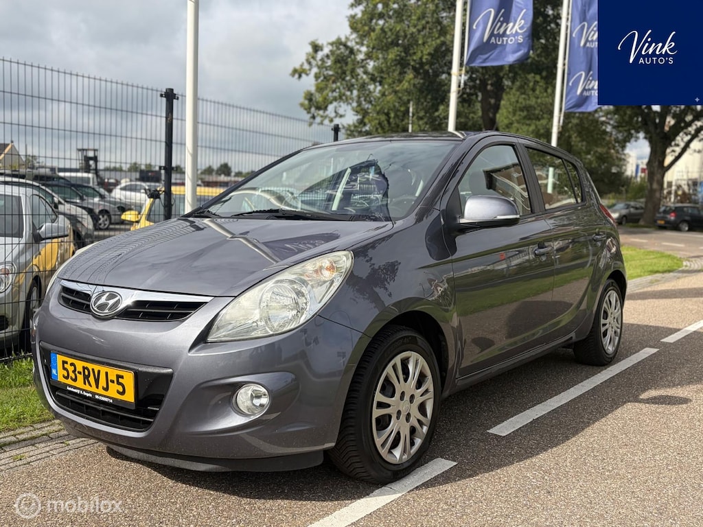 Hyundai i20 1.2i Business Edition | Airco | Trekhaak | APK 7-2027