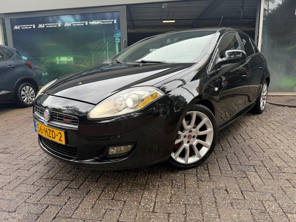 Fiat Bravo 1.4 T-Jet Sport Plus | NIEUWE APK | 3/6 OF 12 MND GARANTIE | AIRCO | CRUISE | LMV |