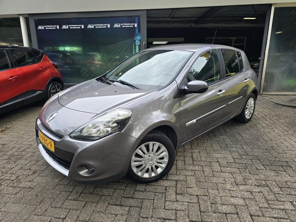 Renault Clio 1.2 Collection | 2E EIGENAAR | 3/6 OF 12MND GARANTIE | LAGE KM | NAVI | AIRCO | CRUISE | LMV |