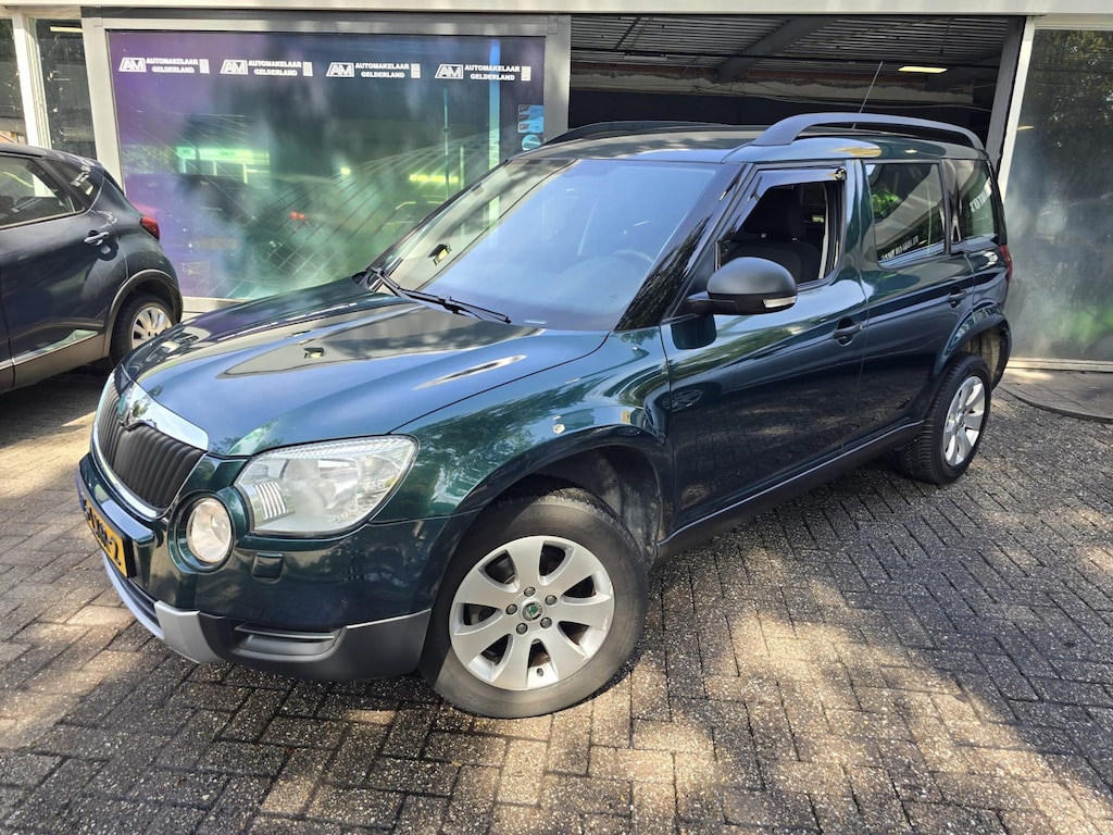 Skoda Yeti 1.2 TSI Active Plus | 3/6 OF 12 MND GARANTIE | NW APK | AIRCO | CRUISE | TREKHAAK |