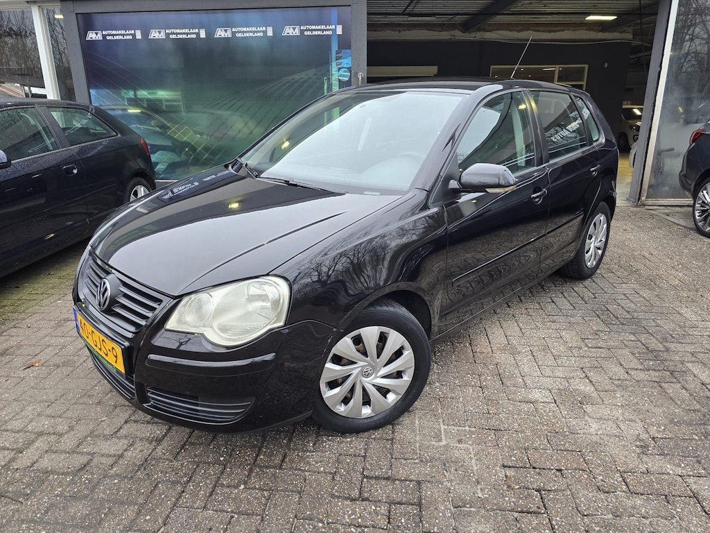 Volkswagen Polo 1.2-12V Comfortline | NIEUWE APK | AIRCO | ELEC RAMEN |
