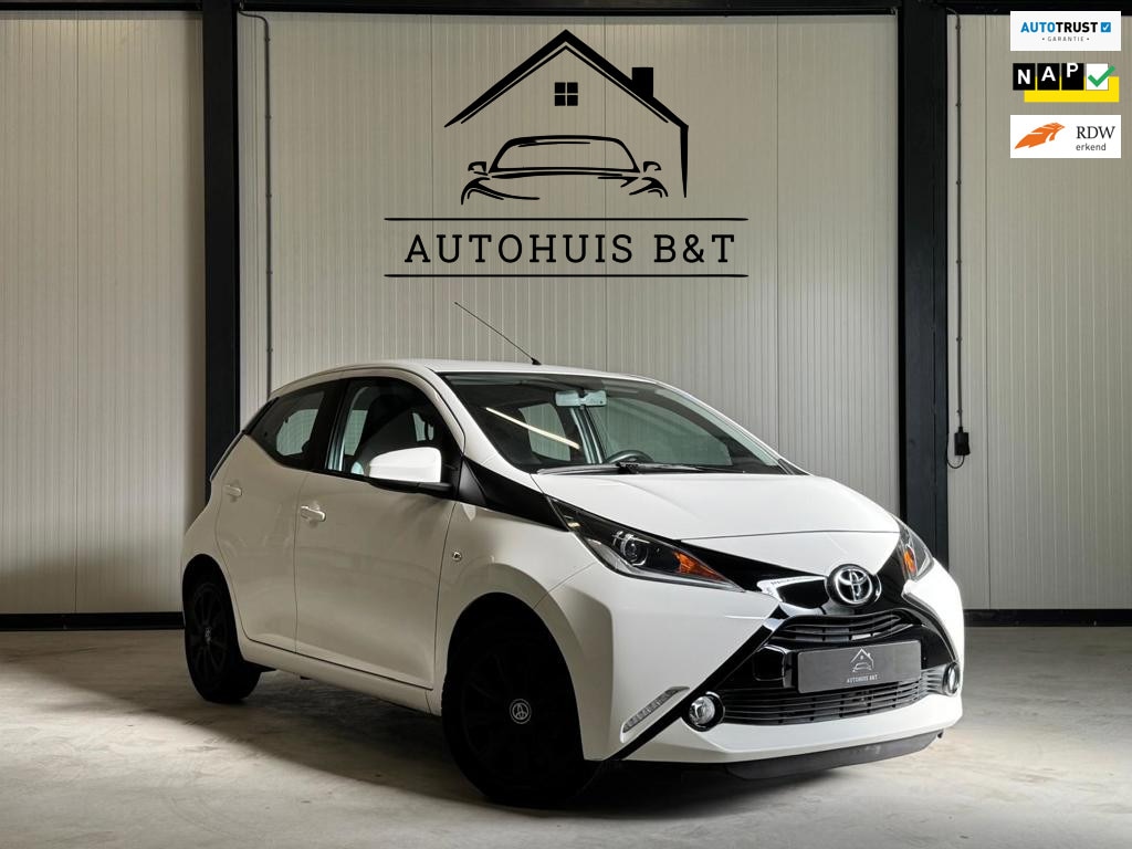 Toyota Aygo 1.0 VVT-i x-play