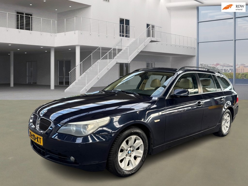 BMW 5-Serie Touring 525i Executive AIRCO CRUISE PANO PDC