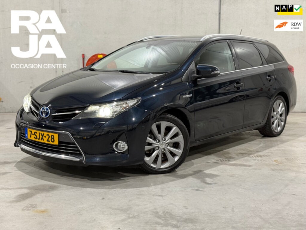 Toyota Auris Touring Sports 1.8 Hybrid Lease Pro NAP UNIEK JBL Cruise Pano Navi Leder Dealeronderhouden