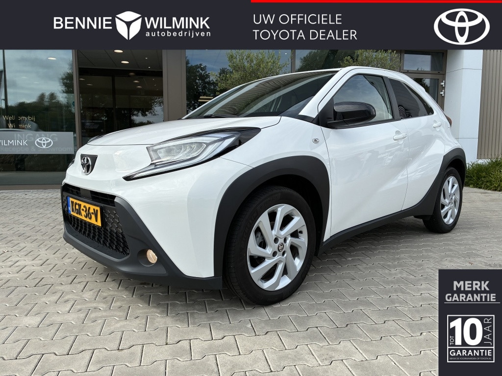 Toyota Aygo X 1.0 VVT-i first Edition | Stoelverwarming | Apple Car-Play