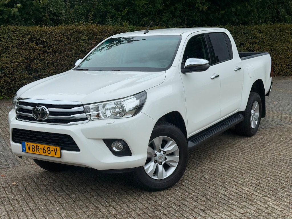 Toyota Hilux 2.4 D-4D Cool Comfort Double Cab Automaat| BTW | Camera | Trekhaak