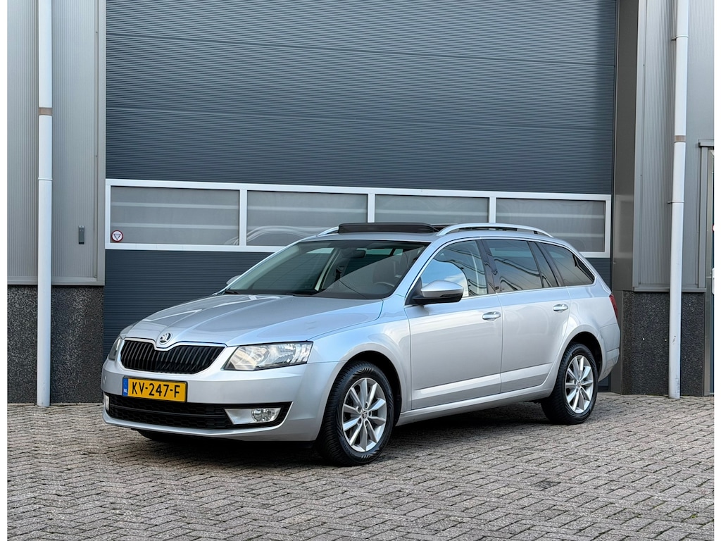Skoda Octavia Combi 1.0 TSI Greentech Ambition Business bj.2017 Pano|Navi|Trekh|Nap.