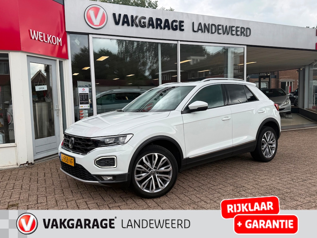 Volkswagen T-Roc 1.5 TSI ACT Sport, trekhaak, pano-dak, leder, Rijklaar!