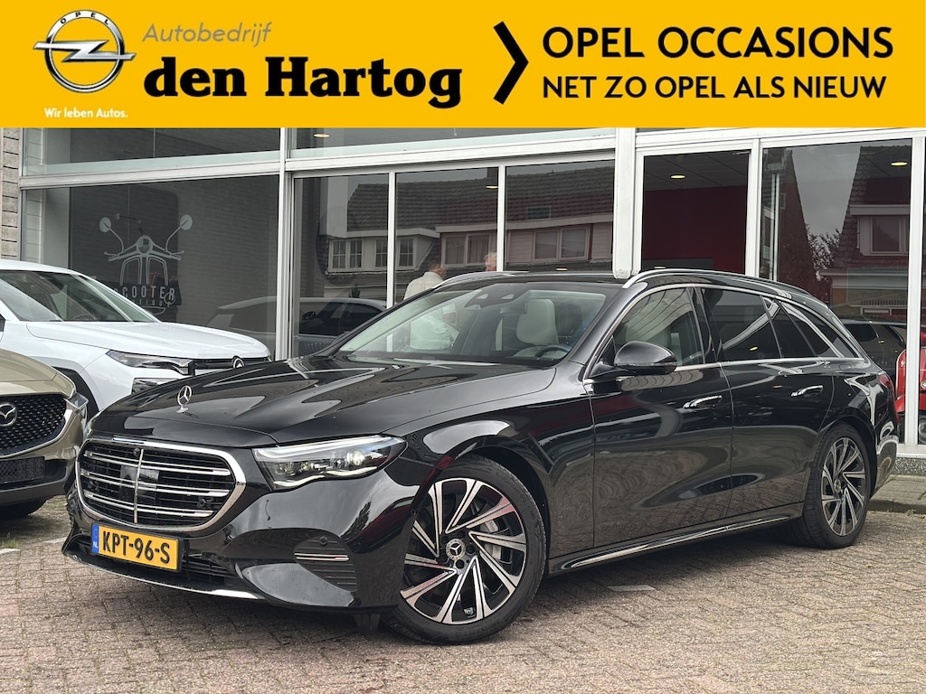 Mercedes-Benz E-klasse Estate 300 e Exclusive Line Wit leder/Panorama/Trekh/Burnmester 4D .