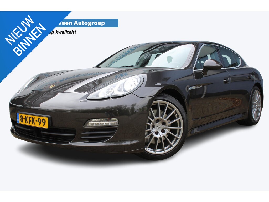 Porsche Panamera 3.0 S Hybrid | Panorama dak | Luchtvering | BOSE Audiosysteem | Adaptieve cruise | Elektrisch verstelbare stoelen met memory | Stoelverwarming | Elektrische kofferklep | achteruitrijcamera | Navigatie | Climate controle | Lederen bekleding | Origineel NL Auto | NAP |