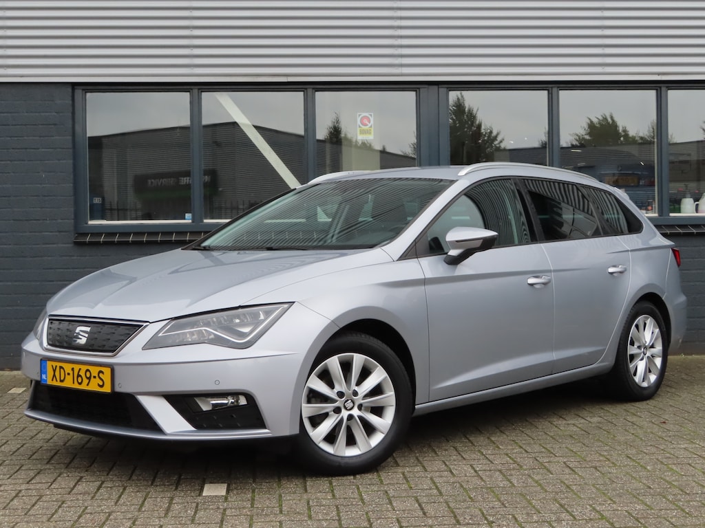 SEAT Leon ST 1.0 EcoTSI Style | trekhaak | LED | camera | parkeersensoren voor + achter |