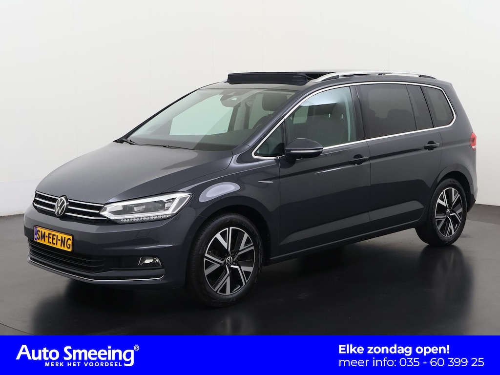 Volkswagen Touran 1.5 TSI Highline DSG | 7 Persoons | Panoramadak | Digital Cockpit | Zondag Open!