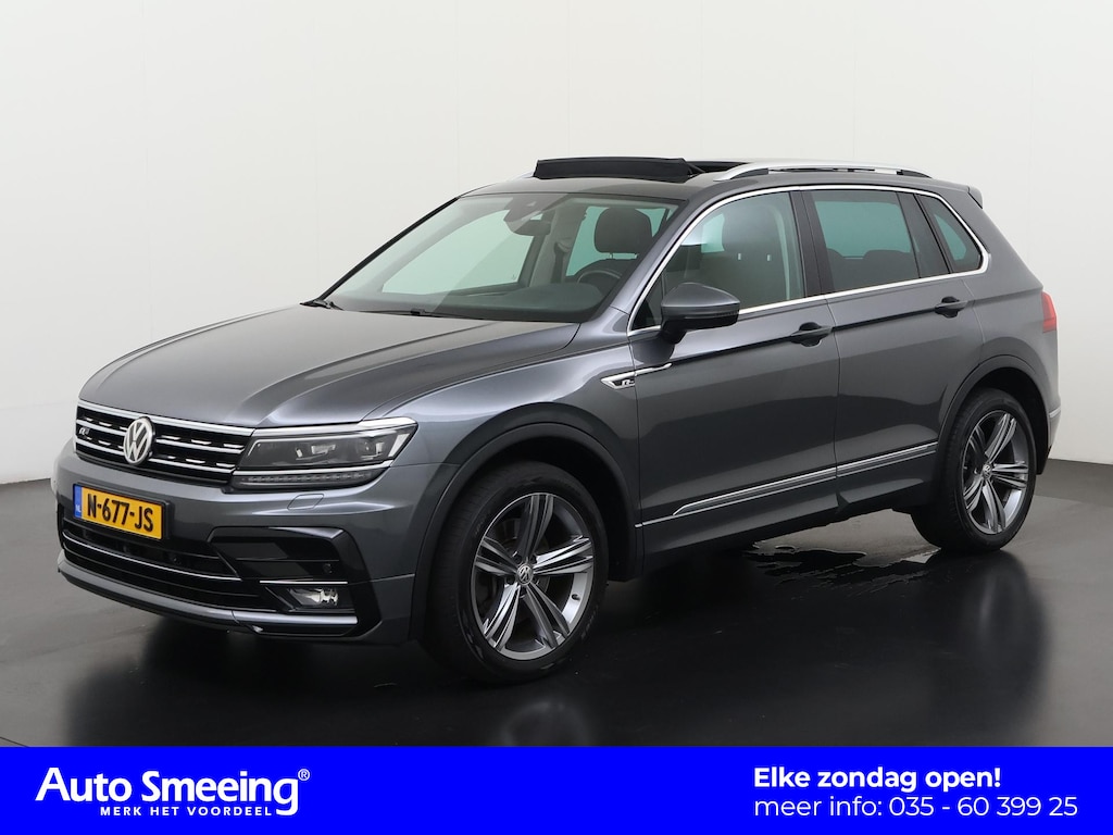 Volkswagen Tiguan 2.0 TSI 4Motion Highline Business R | Trekhaak | Panoramadak | Head-Up | Zondag Open!