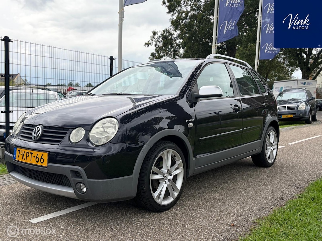 Volkswagen Polo 1.2-12V Fun | Cross | 17 inch LM Velgen | Airco