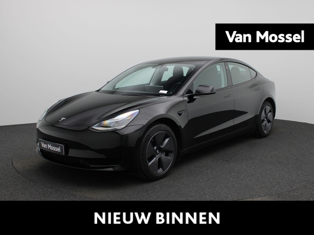 Tesla Model 3 Standard RWD Plus 60 kWh | WORDT VERWACHT | PANORAMADAK | ACHTERUITRIJCAMERA | ELEKTRISCH VERSTELBARE VOORSTOELEN | LED VERLICHTING | ELEKTRISCHE ACHTERKLEP | NAVIGATIE |