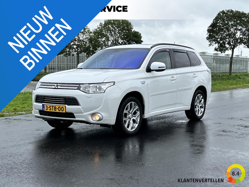 Mitsubishi Outlander 2.0 PHEV Instyle Clima, cruise, camera, schuifdak, trekhaak