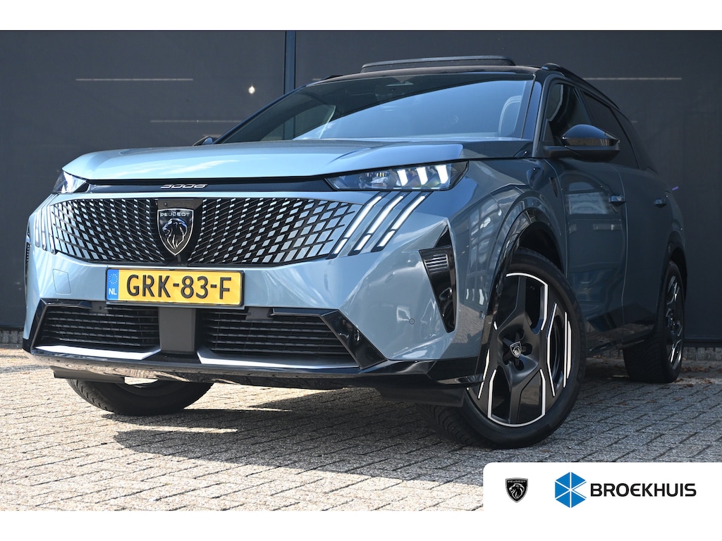 Peugeot e-5008 GT Avantage 73 kWh 7p | Schuif-/Kanteldak | Elektr. Stoelen | Stoel/Stuurverwarming | Navigatie | 360 Camera !