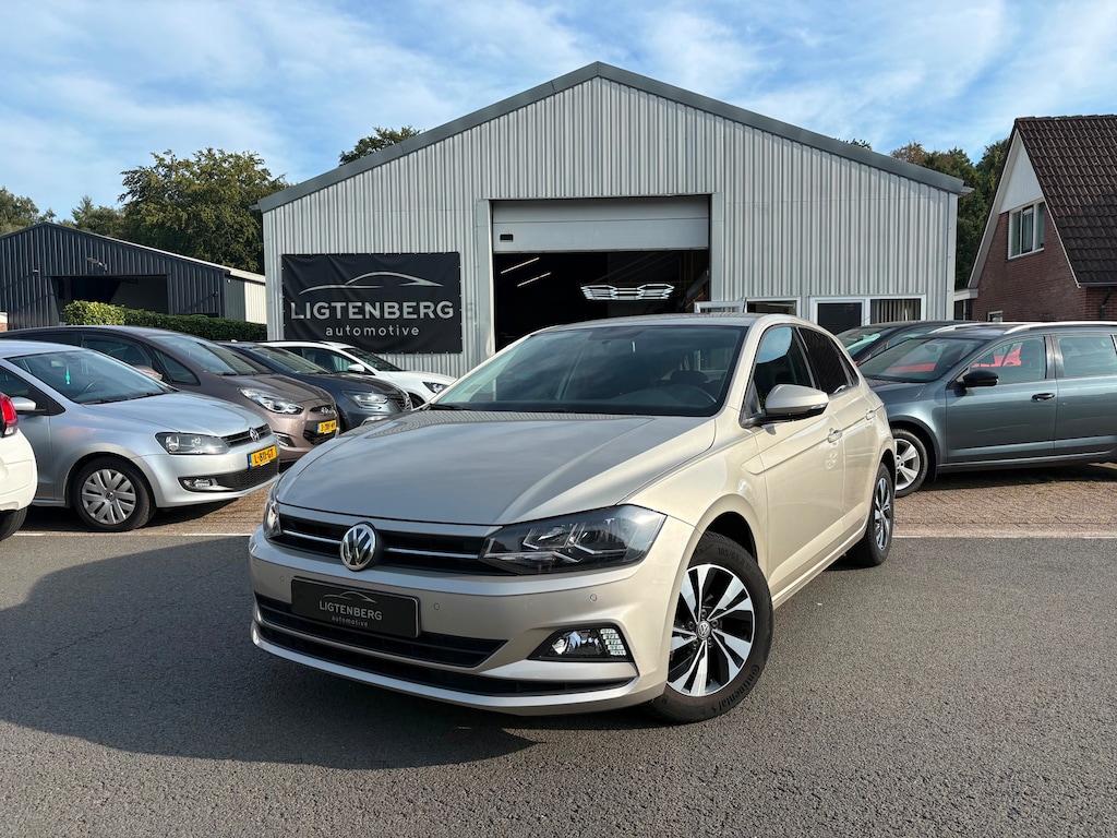 Volkswagen Polo 1.0 TSI Comfortline Business PDC|Carplay|NAP