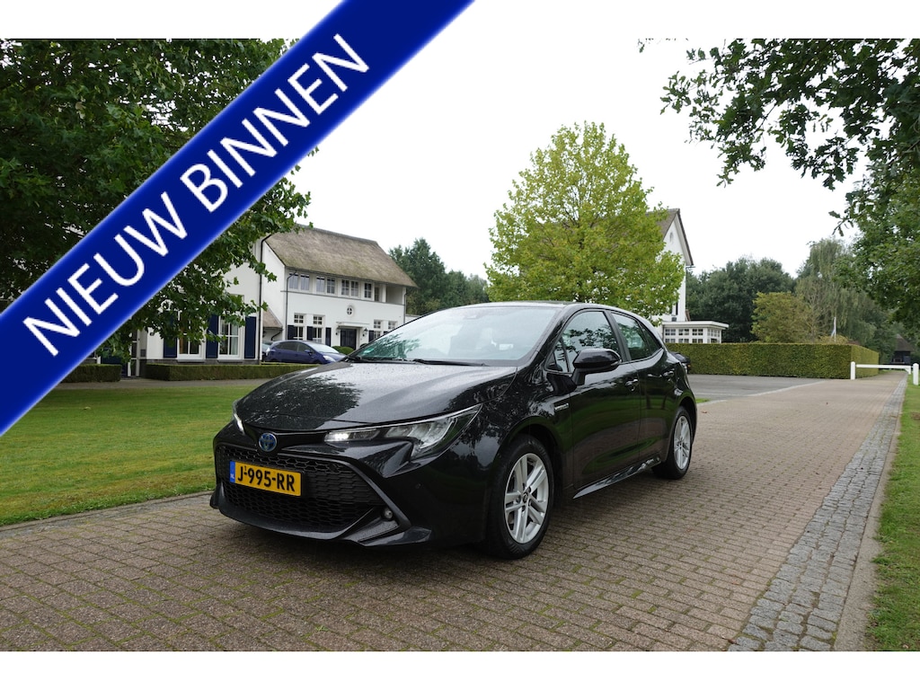 Toyota Corolla 1.8 Hybrid Active | Camera | PDC | Adaptive Cruise | LED |