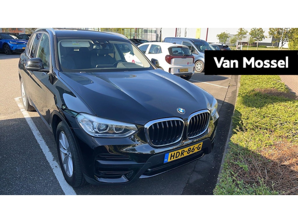 BMW X3 xDrive30e High Executive | Cimate Control | Cruise Control | Trekhaak | Panoramadak | Elektrische Achterklep | Stoelverwarming Voor |