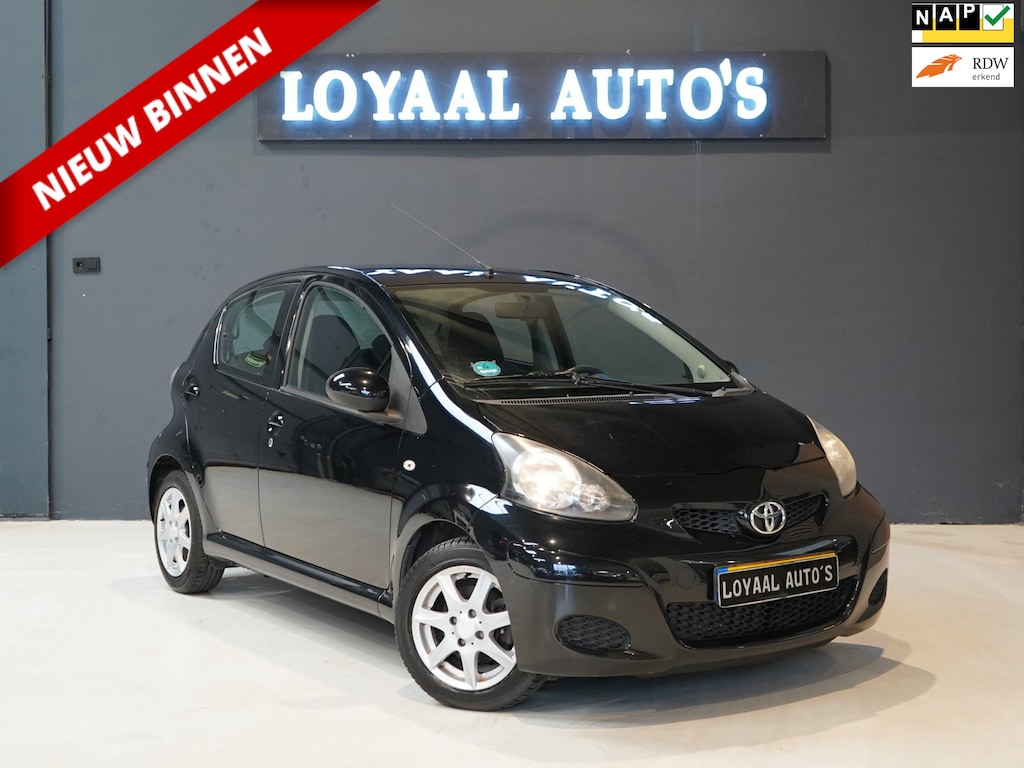 Toyota Aygo 1.0-12V Comfort Navigator | 1E EIGENAAR | NAP | AIRCO | APK