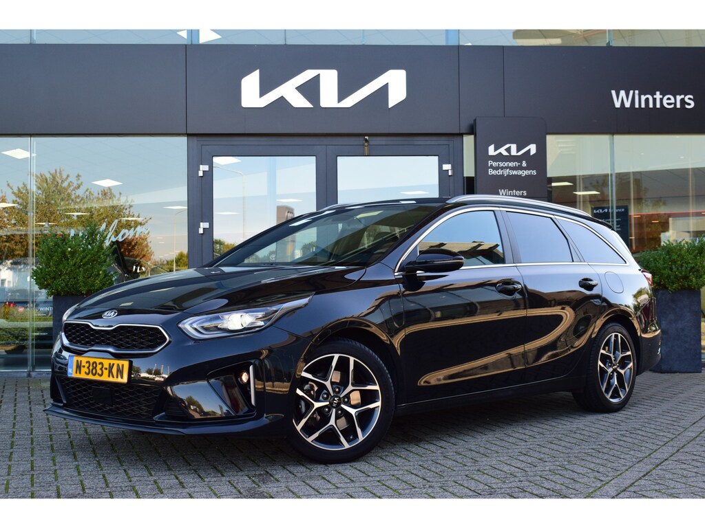Kia Ceed Sportswagon 1.5 T-GDi MHEV GT-Line Edition | Trekhaak | Stoel-/ Stuurverwarming | Adaptieve Cruise Control | Tot 10Jr. Kia-Garantie |