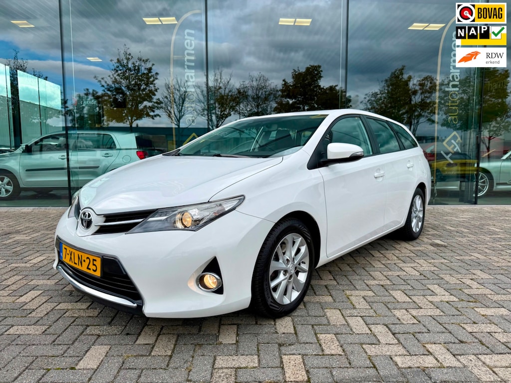 Toyota Auris Touring Sports 1.3 Now, NAP, Trekhaak 1000kg trekken, Climate Control