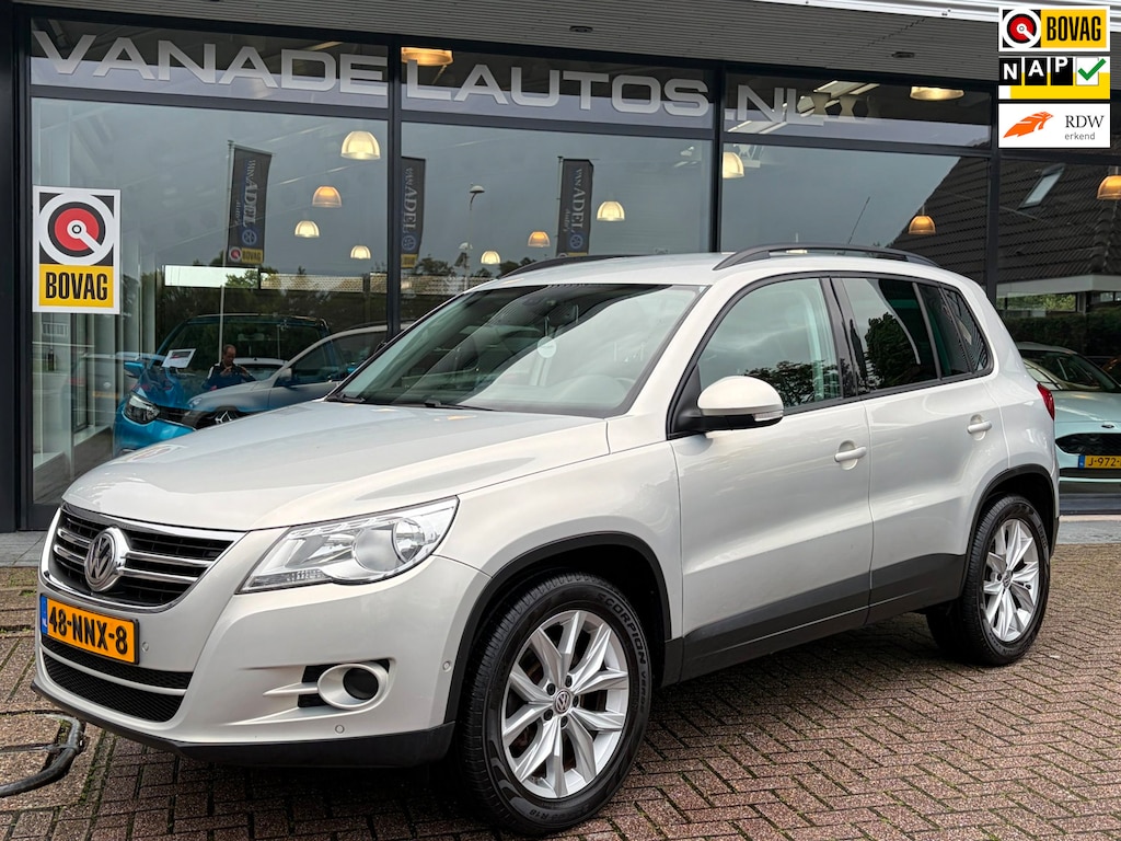 Volkswagen Tiguan 1.4 TSI Comfort&Design Navi Cruise Trekhaak NL-Auto NAP Dealeronderonderhouden!