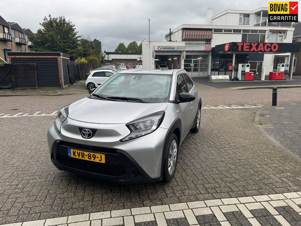 Toyota Aygo X 1.0 VVT-i MT Play