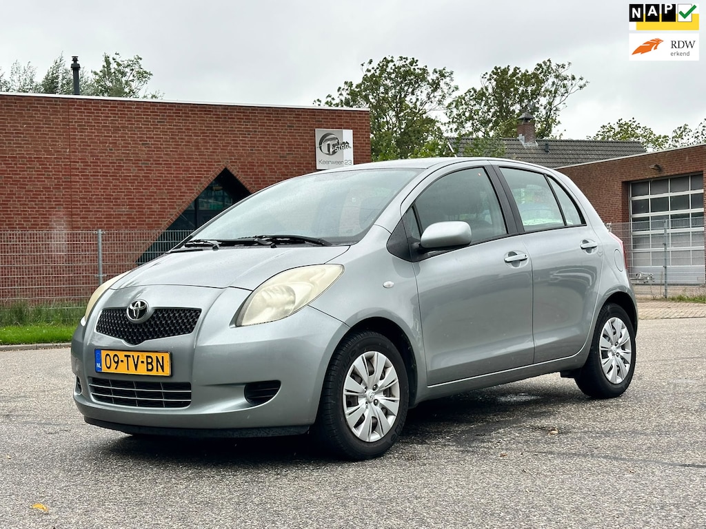 Toyota Yaris 1.3 VVTi Sol 1e Eigenaar*5DR*Airco*Trekhaak*NAP*Nette auto*