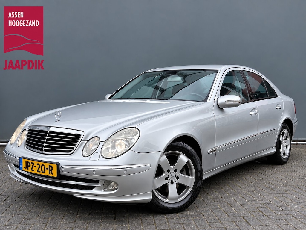 Mercedes-Benz E-klasse BWJ 2005 280 232 PK Avantgarde AUTOMAAT | PANODAK | STOELVER. VOOR + ACHTER | STOELVERKOEL. | MEM | ELEKTR. STOELEN + STUUR | NAVI | 4 ZONE CLIMA | CRUISE | LEDER | VOLLEDIG AANTOONBAAR OH | 2 EIGENAREN | LMV | PDC