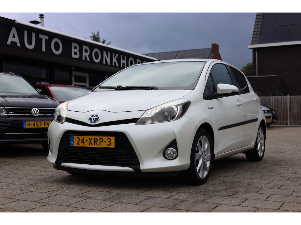 Toyota Yaris 1.5 FULL HYBRID DYNAMIC I CAMERA I NAVI I NL AUTO I CRUISE