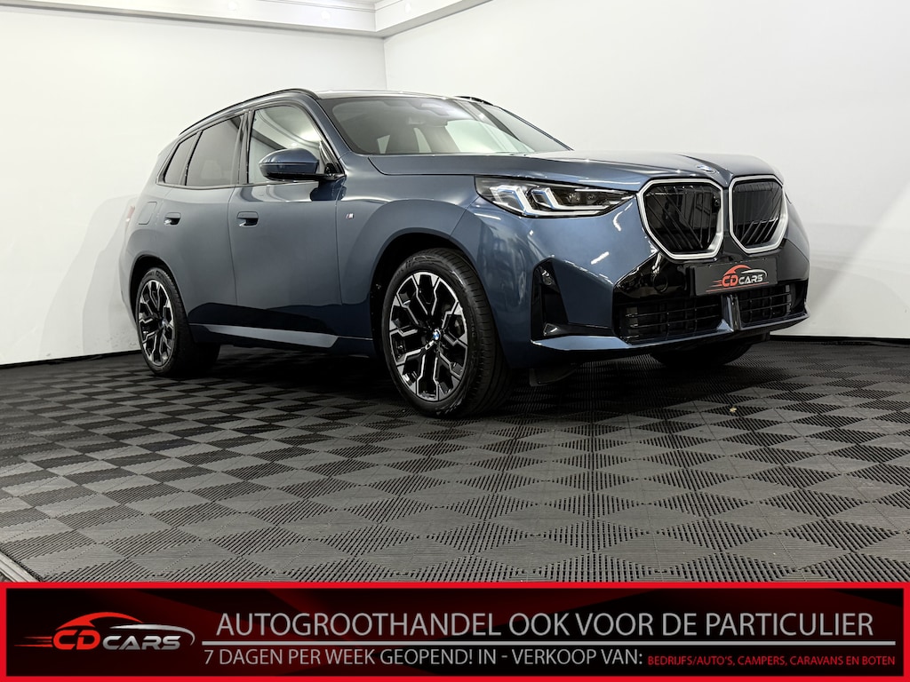 BMW X3 30e xDrive M Sport Panoramadak, 360 Camera, Head-up display, Harman Kardon, Navi, Elektrische achterklep, Memory stoelen, Stoelverwarming