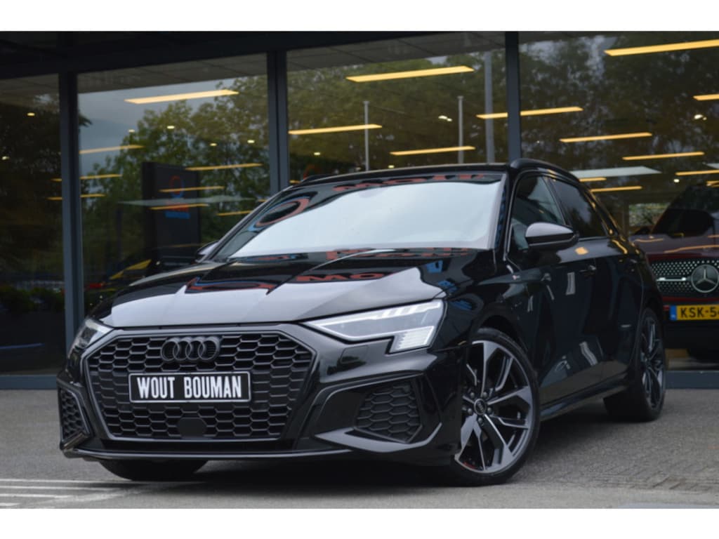 Audi A3 Sportback 35 TFSI S-Line Aut. Led Virtual Acc B&O Camera CarPlay Pdc