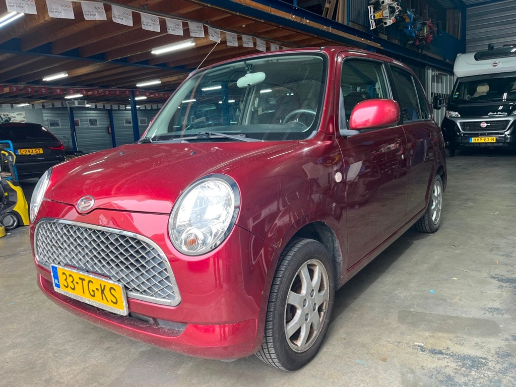 Daihatsu Trevis 1.0