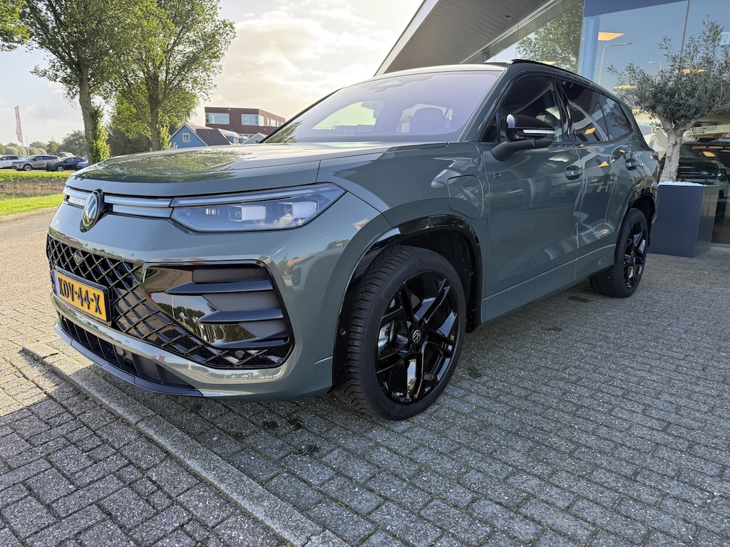 Volkswagen Tayron eHybrid R-Line Edition ** Leder ** Panodak ** Memory ** HUD NP 67K ** EV Rijbereik tot 116km (WLTP)