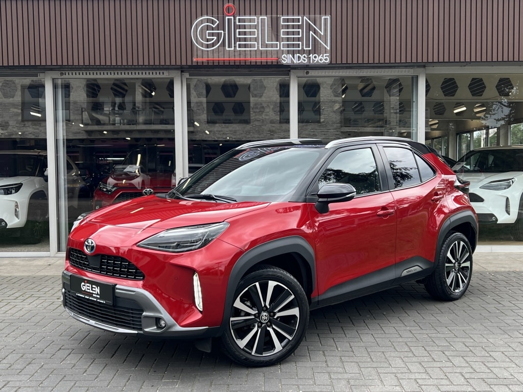 Toyota Yaris Cross 1.5 Hybrid Launch Edition | Trekhaak, JBL, Panoramadak, Elektrische achterklep, Leer, Head Up Display, 18 inch, Alle opties!
