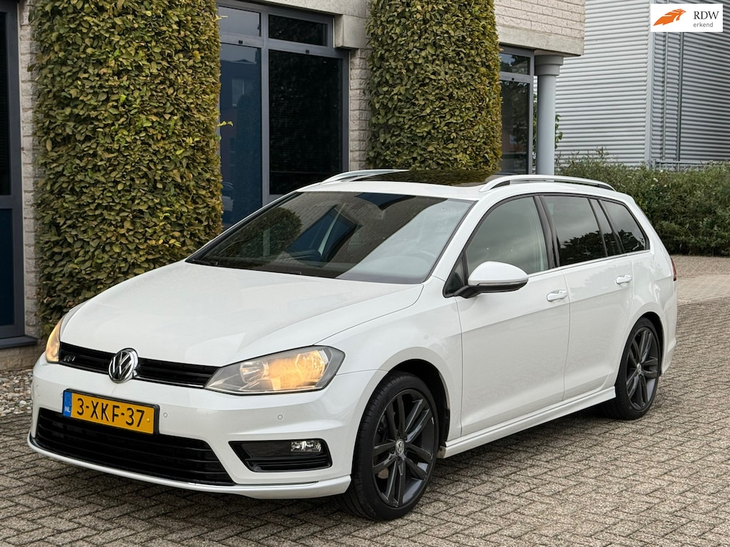 Volkswagen Golf Variant 1.4 TSI Highline |R-line||Panorama|DSG|