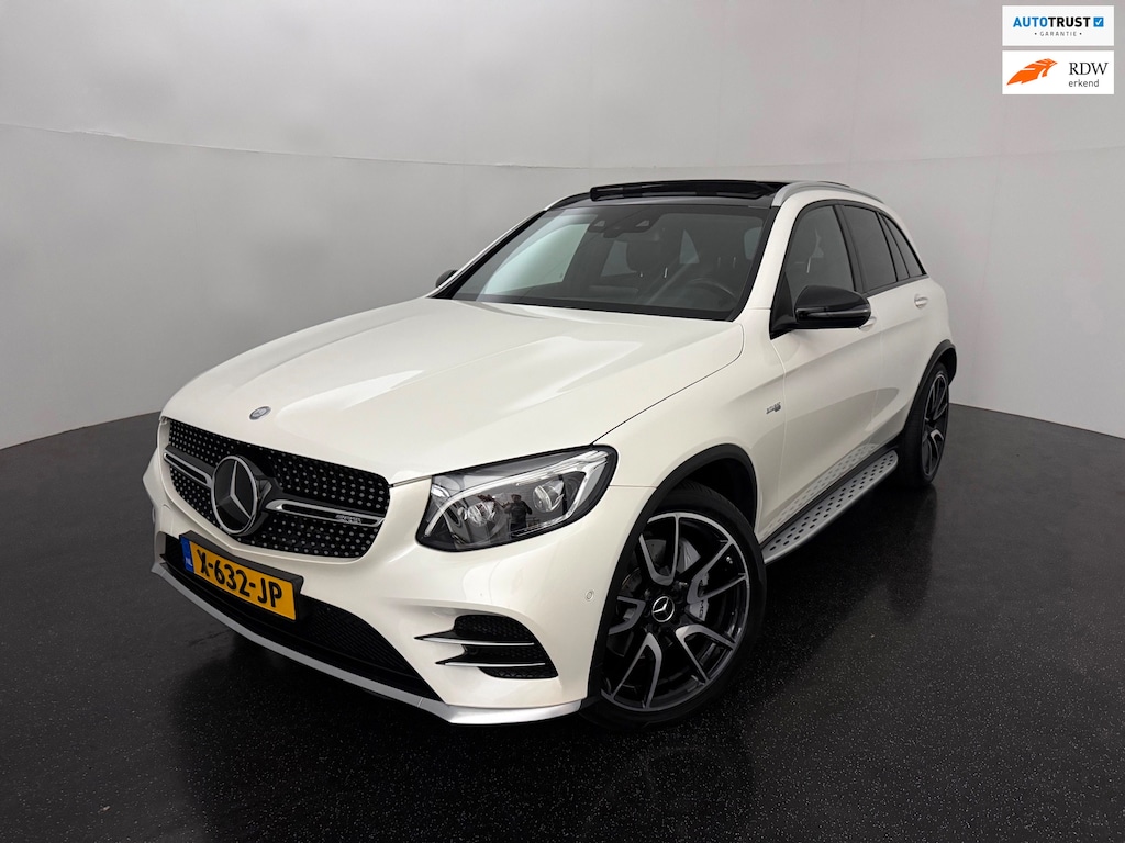 Mercedes-Benz GLC AMG 43 4MATIC / Pano / Trekhaak / Burmester / HUD / Stoelventilatie / Memory / 367pk